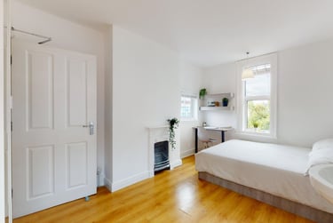 7 bed house, Royland Road, City Centre, Loughborough, LE112EH - Image 4