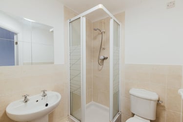 7 bed house, Goldfinch Close, City Centre, Loughborough, LE113HG - Image 9