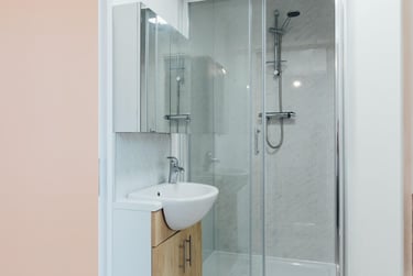6 bed house, Devonshire House, City Centre, Loughborough, LE113DT - Image 3