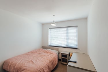 6 bed house, Holywell Drive, City Centre, Loughborough, LE113JX - Image 5