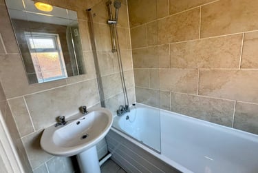6 bed house, West Parade, West End, Lincoln, LN11QR - Image 9