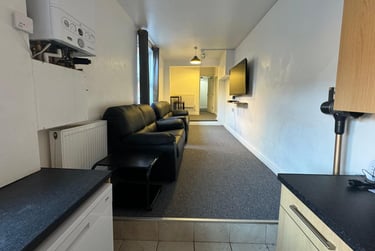 6 bed house, West Parade, West End, Lincoln, LN11QR - Image 8