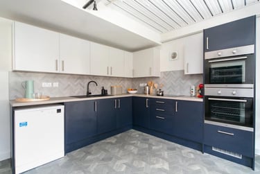 5 bed house, Church Street, City Centre, Ormskirk, L393AG - Image 2
