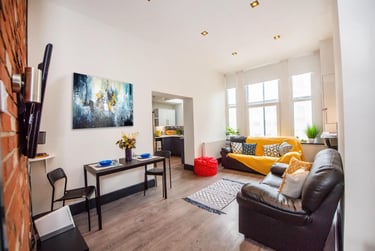 5 bed house, Tithebarn Street, City Centre, Liverpool, L22DT - Image 1