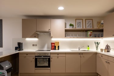 Classic Ensuite at Arcadian, 260 Huntingdon Street, City Centre, Nottingham, NG13NB - Image 8