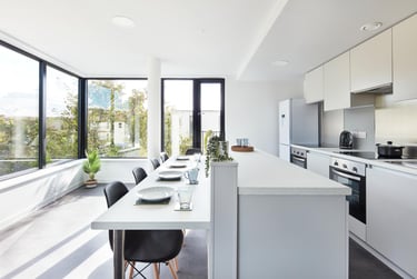 Classic Ensuite at Ravilious House, Lewes Road, Lewes Road, Brighton, BN23HW - Image 8