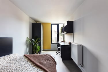 Classic Ensuite at Ravilious House, Lewes Road, Lewes Road, Brighton, BN23HW - Image 1