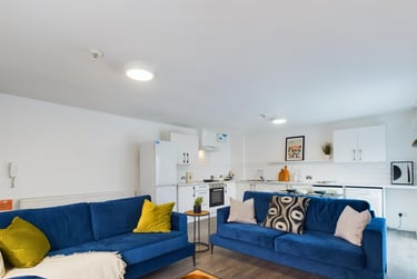 6 bed house, Clint Road West, Kensington, Liverpool, L75DB - Image 1