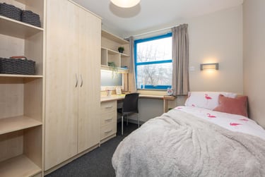 Ensuite - Gold at The Old Fire Station, 256 King Street, City Centre, Aberdeen, AB245BU - Image 6