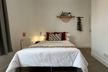 3 bed house, Romney Street, Charlestown, Salford, M66DG - Image 2