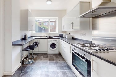 5 bed house, Lowes Barn Bank, Nevilles Cross, Durham, DH13QL - Image 2