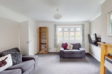 3 bed house, Wakenshaw Road, Gilesgate, Durham, DH11EW - Image 3