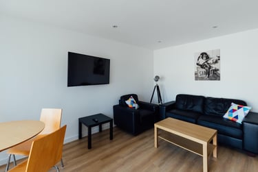 4 bed house, Havelock Street, City Centre, Loughborough, LE115DH - Image 1