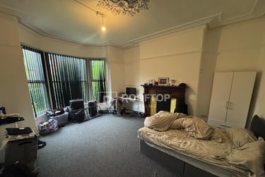 7 bed house, Ash Grove, Hyde Park, Leeds, LS61AX - Image 6