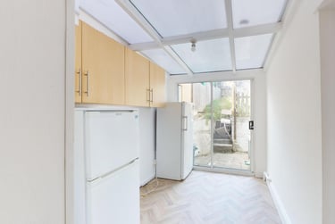 6 bed house, Dorset Street, Twerton, Bath, BA23RA - Image 8