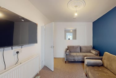 6 bed house, Dorset Street, Twerton, Bath, BA23RA - Image 2