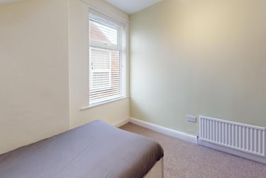 6 bed house, Dunlop Avenue, Lenton, Nottingham, NG72BW - Image 3