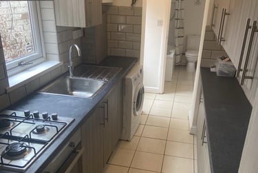 3 bed house, Bulwer Road, Clarendon Park, Leicester, LE23BU - Image 1