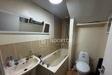 7 bed house, Norwood Terrace, Hyde Park, Leeds, LS61EA - Image 9
