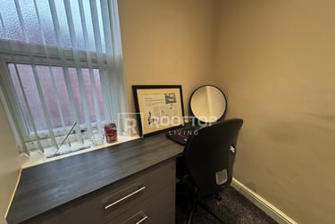 1 bed house, Victoria Road, Hyde Park, Leeds, LS61DU - Image 7
