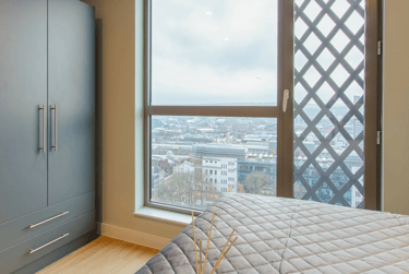 Deluxe 2 Bed Apartment at Symons House, Belgrave Street, Burley Park, Leeds, LS28DD - Image 7