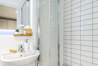 Penthouse Studio at Clifford House, Stadium Way, Pennsylvania, Exeter, EX46AQ - Image 6