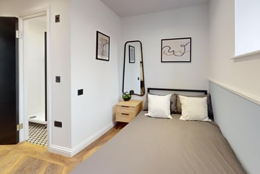5 bed house, Thurloe Street, Victoria Park, Manchester, M145SG - Image 1