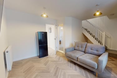 4 bed house, Sandpiper Way, Lenton, Nottingham, NG72EE - Image 2