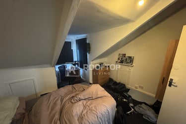 9 bed house, Belle Vue Road, Hyde Park, Leeds, LS31HG - Image 15