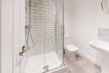 1 bed house, Lemyngton Street, City Centre, Loughborough, LE111UH - Image 3
