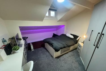 6 bed house, Ash Grove, Hyde Park, Leeds, LS61AY - Image 3