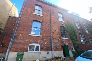 4 bed house, St. Johns Avenue, Hyde Park, Leeds, LS61AW - Image 10