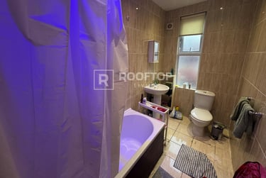 7 bed house, Chestnut Avenue, Hyde Park, Leeds, LS61BA - Image 7