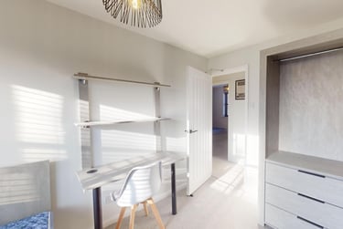 5 bed house, Heron Drive, Lenton, Nottingham, NG72DF - Image 1