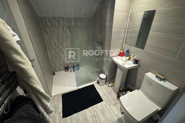6 bed house, Ebberston Terrace, Hyde Park, Leeds, LS61AU - Image 9