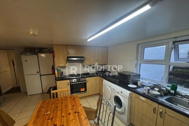 8 bed house, Cardigan Road, Headingley, Leeds, LS63AE - Image 11