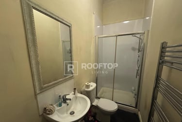 9 bed house, Belle Vue Road, Hyde Park, Leeds, LS31HG - Image 7