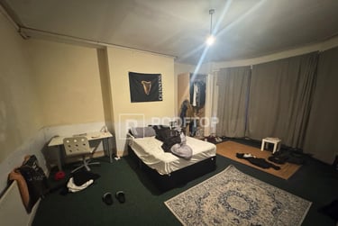 9 bed house, Belle Vue Road, Hyde Park, Leeds, LS31HG - Image 6