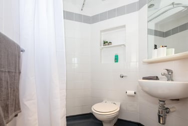 Ensuite - Bronze at The Old Fire Station, 256 King Street, City Centre, Aberdeen, AB245BU - Image 7