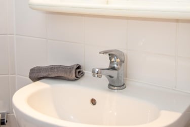 Ensuite - Bronze at The Old Fire Station, 256 King Street, City Centre, Aberdeen, AB245BU - Image 8