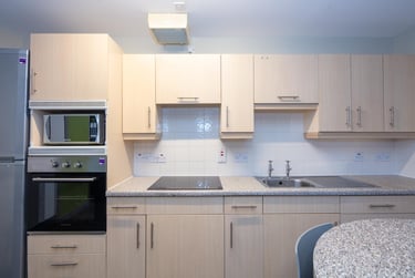 Ensuite - Silver at The Old Fire Station, 256 King Street, City Centre, Aberdeen, AB245BU - Image 9