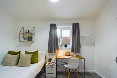 7 bed house, Kippax Street, Rusholme, Manchester, M144FX - Image 12