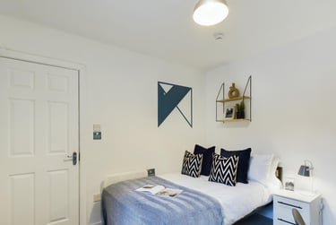 9 bed house, Great Western Street, Rusholme, Manchester, M144DR - Image 9