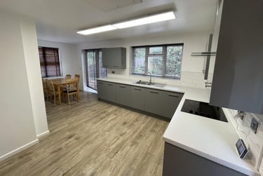 6 bed house, Oliver Road, City Centre, Loughborough, LE112BZ - Image 2