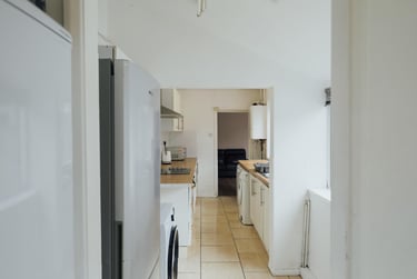 6 bed house, Carholme Road, West End, Lincoln, LN11ST - Image 2