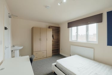 6 bed house, Carholme Road, West End, Lincoln, LN11ST - Image 8