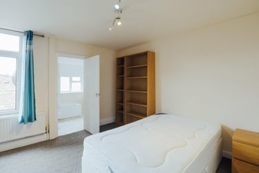 6 bed house, Carholme Road, West End, Lincoln, LN11ST - Image 14