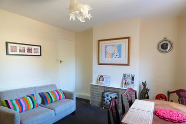 4 bed house, Gladstone Street, City Centre, Loughborough, LE111NR - Image 1