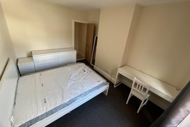 3 bed house, George Street, City Centre, Loughborough, LE115DQ - Image 5