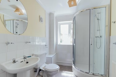 5 bed house, Oaklands Avenue, City Centre, Loughborough, LE113JF - Image 9